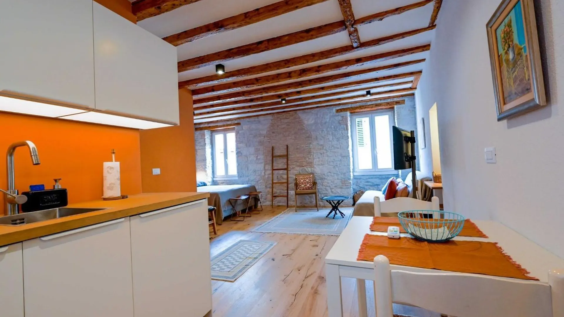 Alluring Studio Apartment Downtown Rovinj Croatia